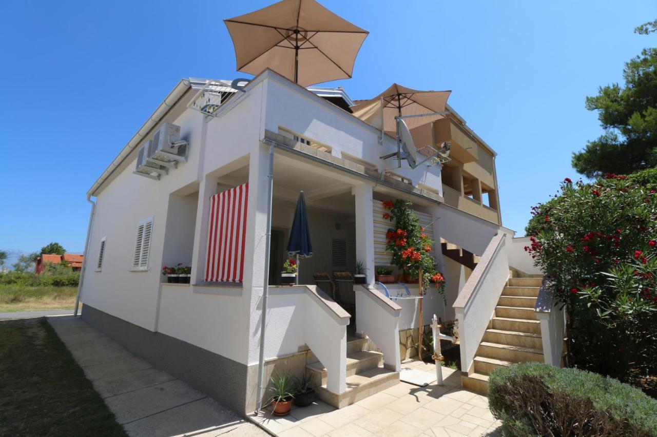Apartments With A Parking Space Nin, Zadar - 11402 Екстер'єр фото