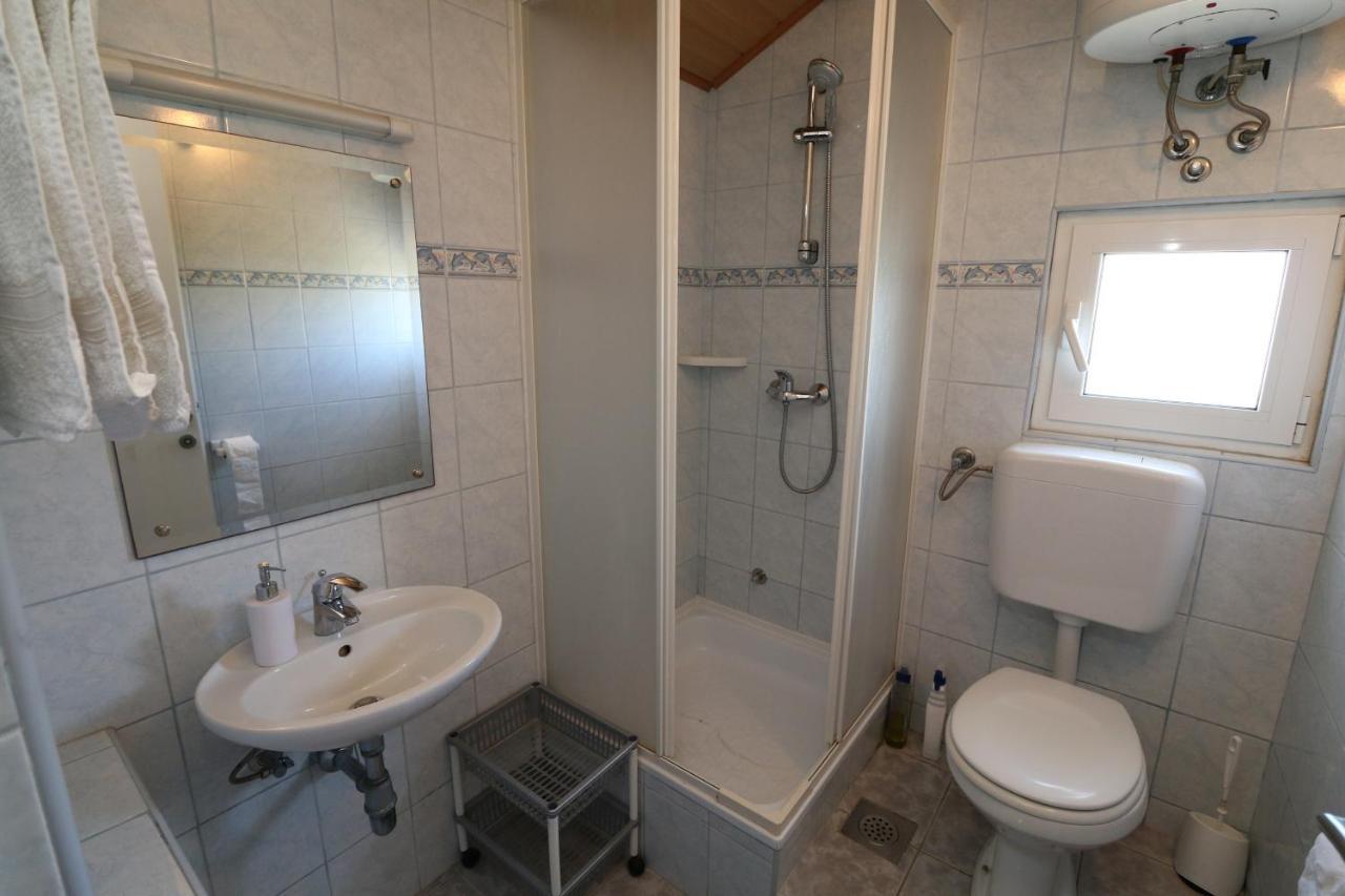 Apartments With A Parking Space Nin, Zadar - 11402 Екстер'єр фото