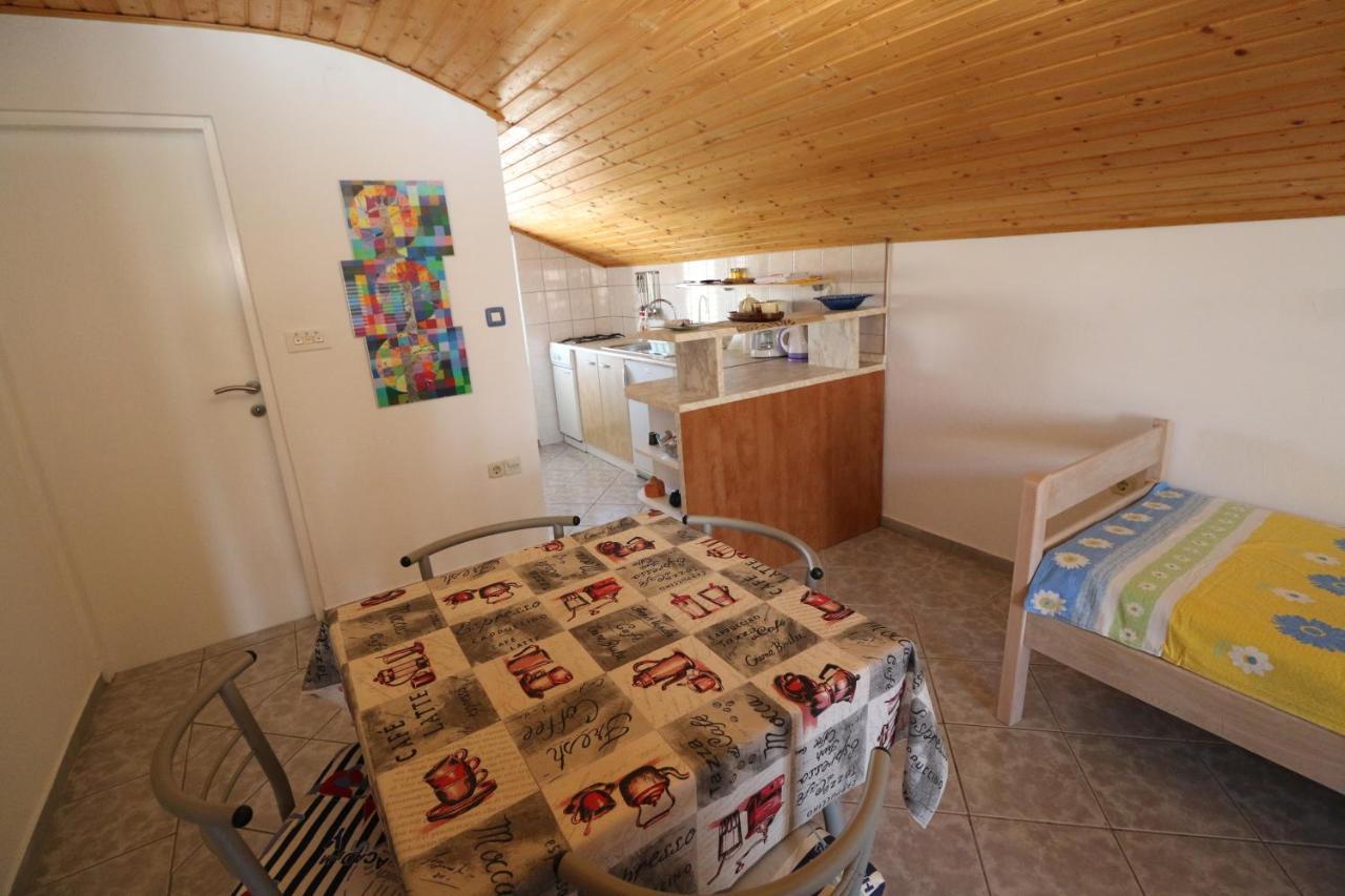 Apartments With A Parking Space Nin, Zadar - 11402 Екстер'єр фото